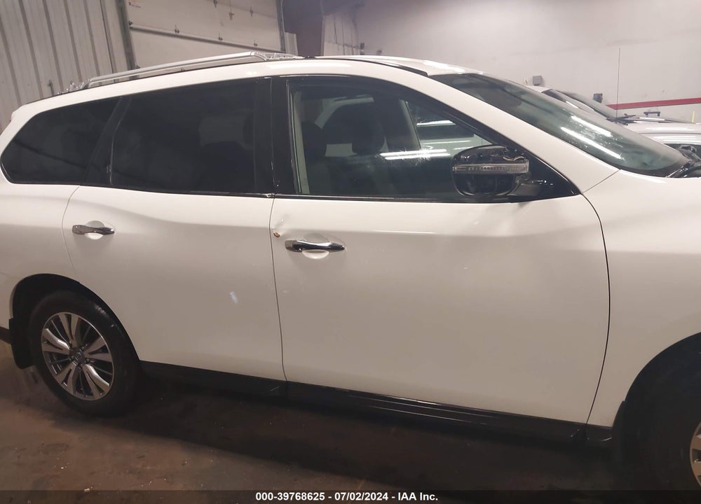 2019 NISSAN PATHFINDER S VIN: 5N1DR2MM6KC622180