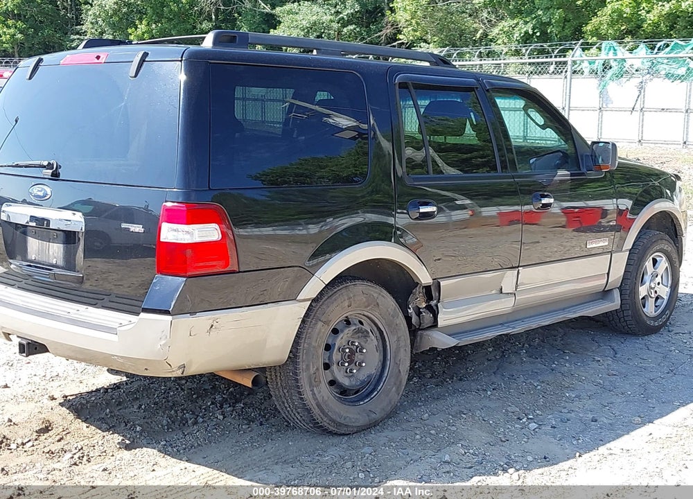 2007 FORD EXPEDITION EDDIE BAUER VIN: 1FMFU185X7LA69397