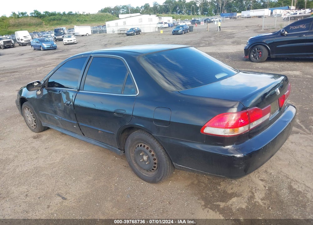 2001 HONDA ACCORD 2.3 LX VIN: 1HGCG66561A009233