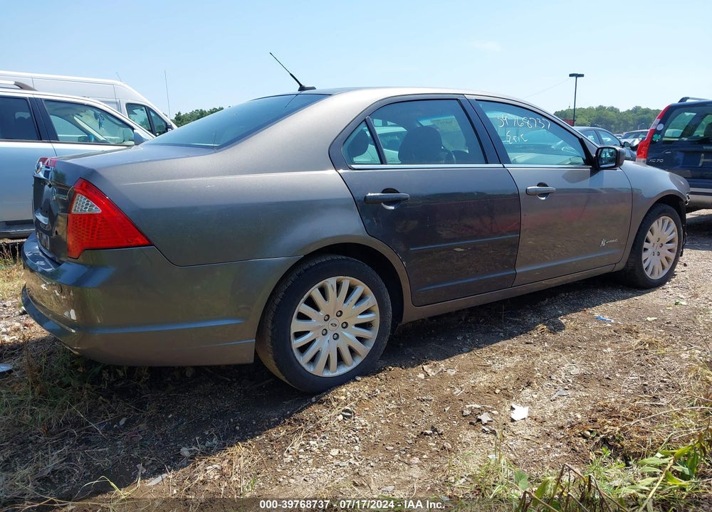 2011 FORD FUSION HYBRID VIN: 3FADP0L38BR346955