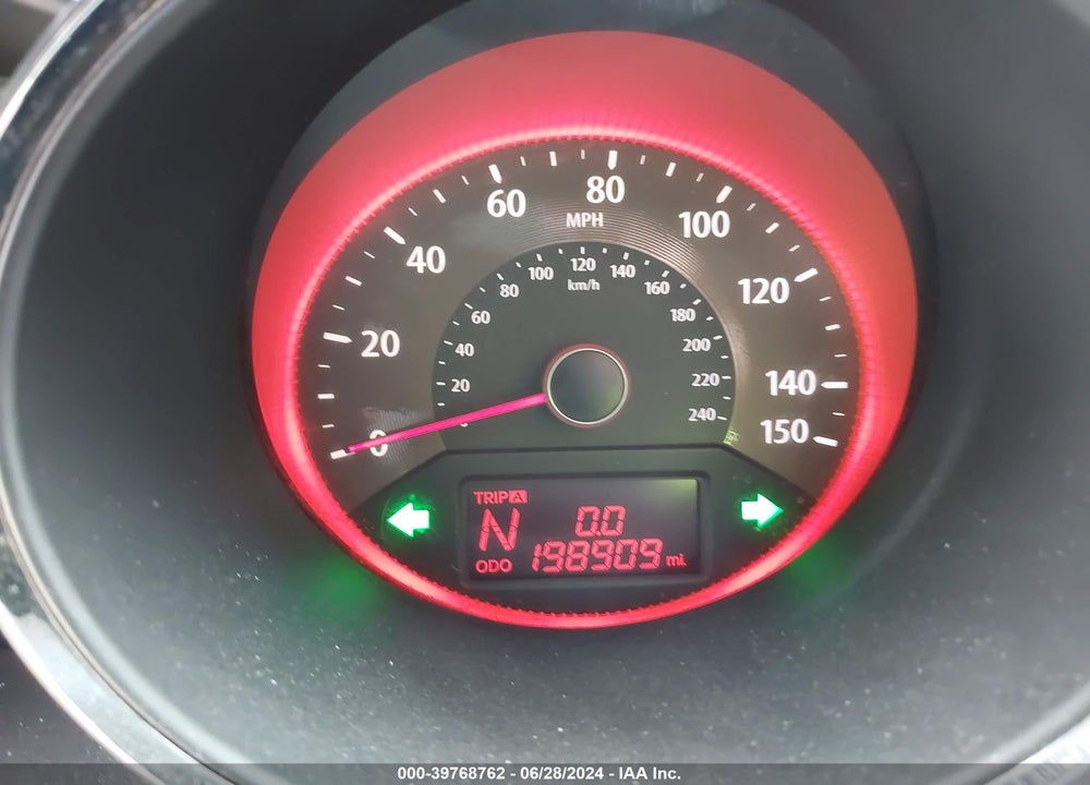 2012 KIA SORENTO SX V6 VIN: 5XYKW4A21CG192977