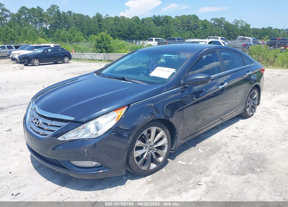 2011 HYUNDAI SONATA SE VIN: 5NPEC4AC7BH187613