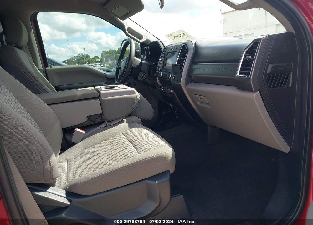 2017 FORD F-250 XLT VIN: 1FT7W2B68HEF34064