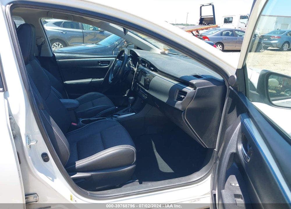 2015 TOYOTA COROLLA S PLUS VIN: 5YFBURHE2FP262912