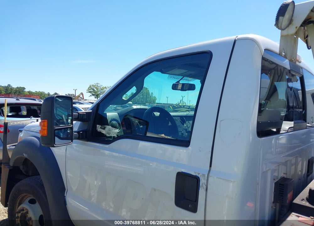 2014 FORD F-550 CHASSIS XL VIN: 1FDUF5HT7EEB36322
