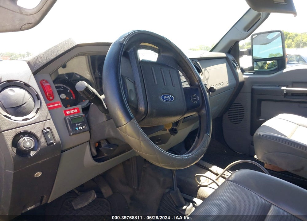 2014 FORD F-550 CHASSIS XL VIN: 1FDUF5HT7EEB36322
