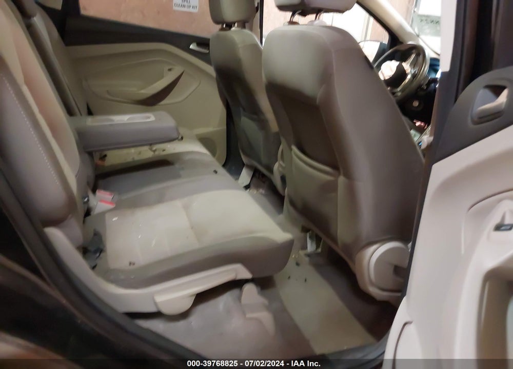 2016 FORD ESCAPE SE VIN: 1FMCU9GX8GUA02439