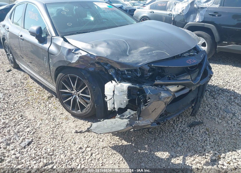 2021 TOYOTA CAMRY SE VIN: 4T1G11AK8MU520443