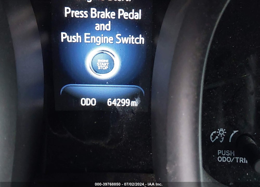 2018 TOYOTA AVALON XLE VIN: 4T1BK1EB2JU281940