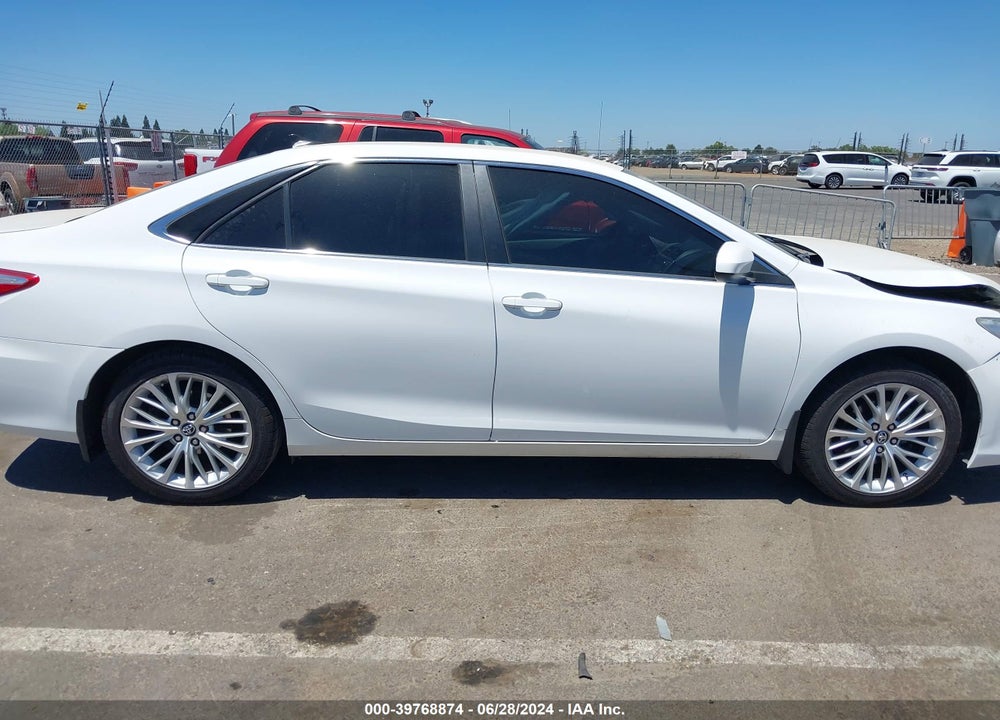 2017 TOYOTA CAMRY LE VIN: 4T1BF1FK4HU777853