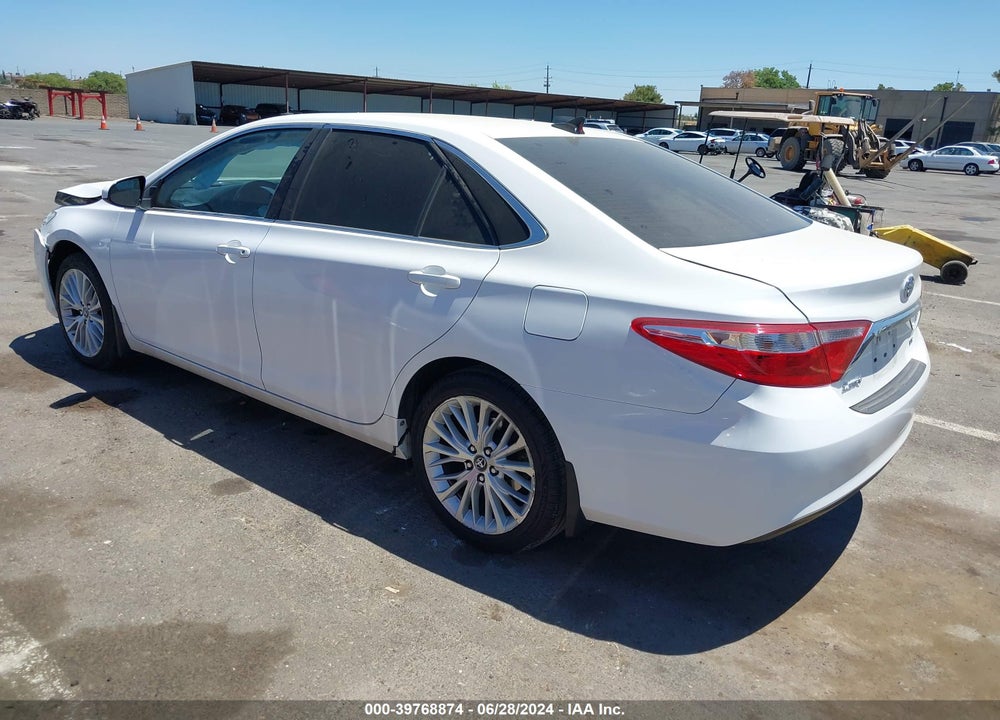 2017 TOYOTA CAMRY LE VIN: 4T1BF1FK4HU777853