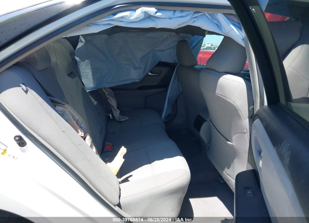 2017 TOYOTA CAMRY LE VIN: 4T1BF1FK4HU777853