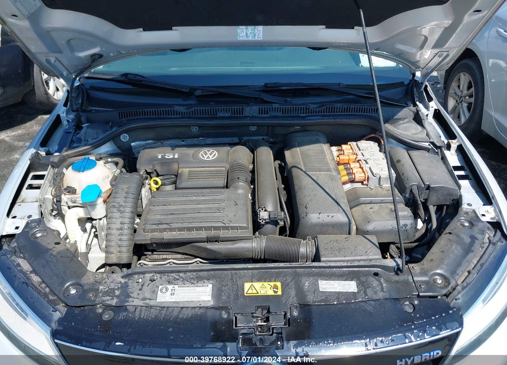 2013 VOLKSWAGEN JETTA HYBRID SEL VIN: 3VW637AJ9DM251763
