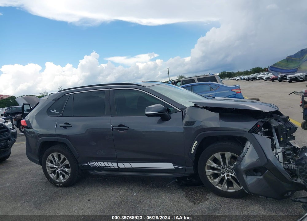 2021 TOYOTA RAV4 XLE PREMIUM VIN: 2T3C1RFV8MC170952