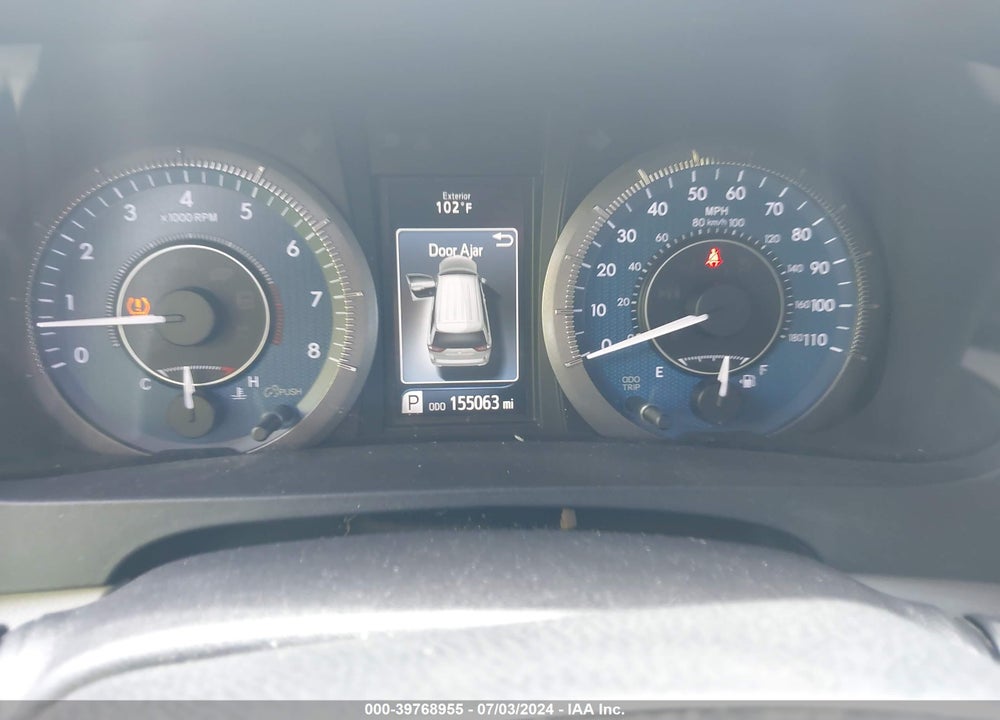 2015 TOYOTA SIENNA XLE 8 PASSENGER VIN: 5TDYK3DC2FS678645
