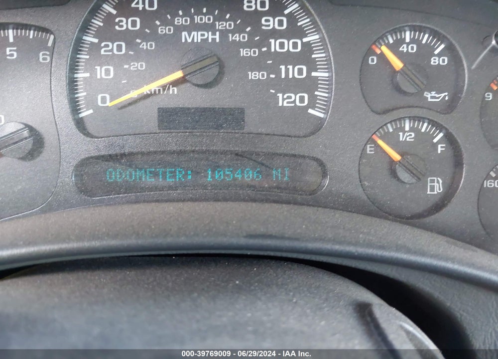 2005 CHEVROLET SILVERADO 1500 Z71 VIN: 2GCEK19B751352370