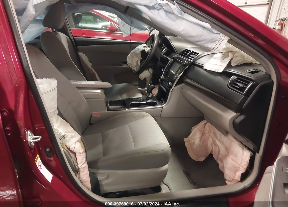 2015 TOYOTA CAMRY LE VIN: 4T1BF1FK5FU974981