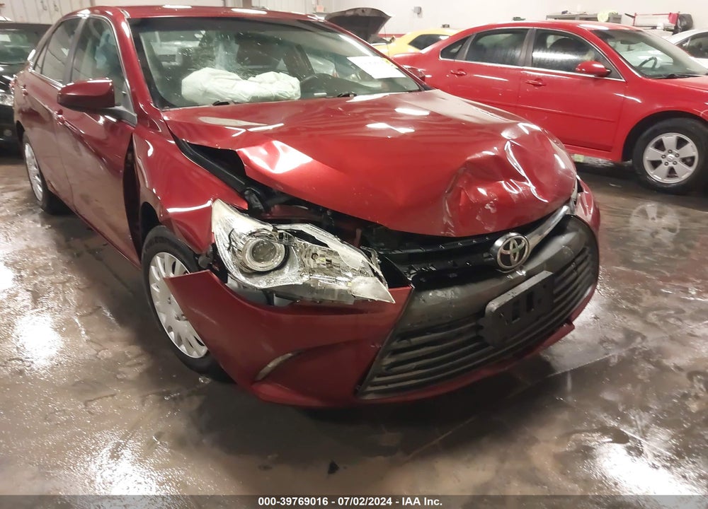 2015 TOYOTA CAMRY LE VIN: 4T1BF1FK5FU974981