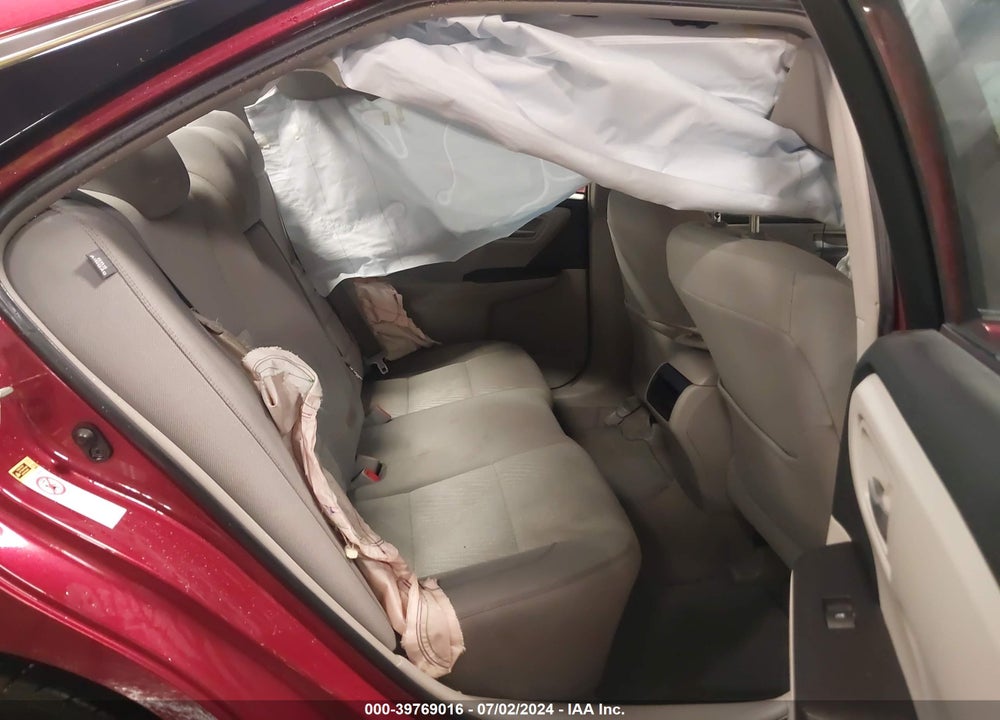 2015 TOYOTA CAMRY LE VIN: 4T1BF1FK5FU974981