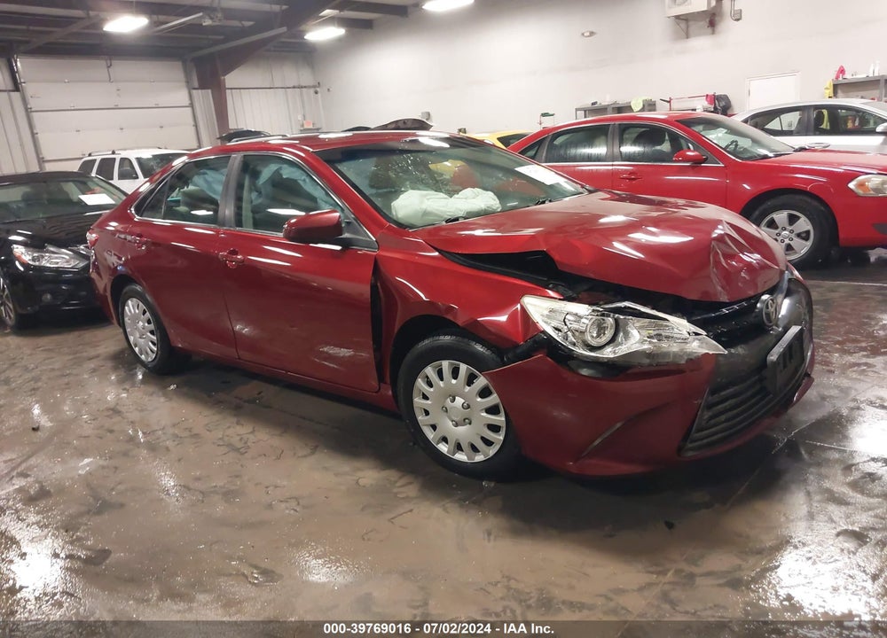 2015 TOYOTA CAMRY LE VIN: 4T1BF1FK5FU974981