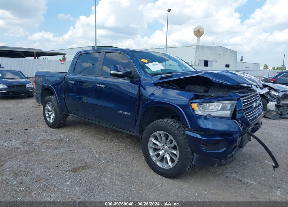 2022 RAM 1500 LAIE  4X4 5'7 BOX VIN: 1C6SRFJT4NN301043