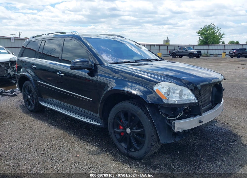 2011 MERCEDES-BENZ GL 550 4MATIC VIN: 4JGBF8GE8BA723983