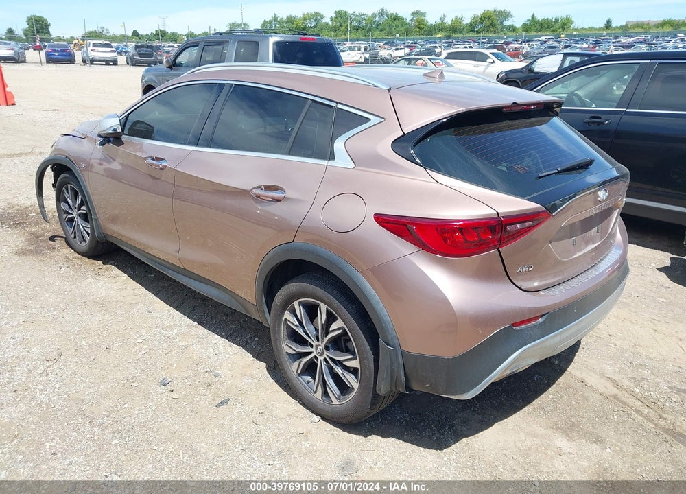 2017 INFINITI QX30 PREMIUM VIN: SJKCH5CR8HA025387