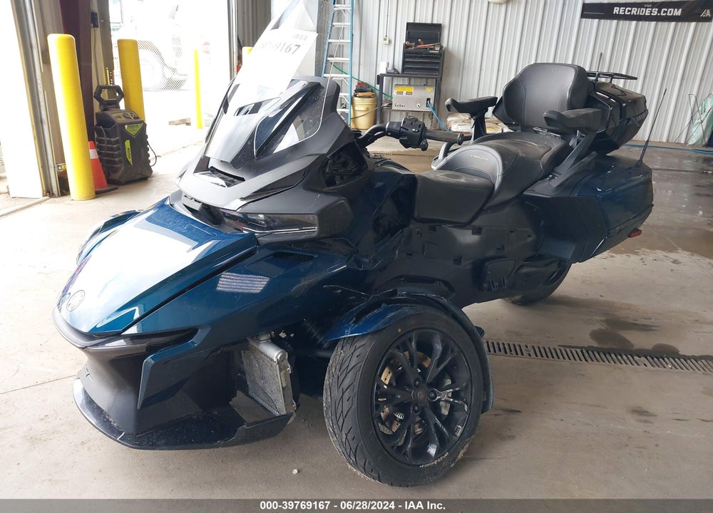 2021 CAN-AM SPYDER ROADSTER RT/RT LIMITED VIN: 2BXNBDD24MV001187