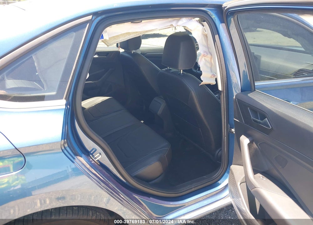 2019 VOLKSWAGEN JETTA 1.4T SEL PREMIUM VIN: 3VWG57BU6KM079910