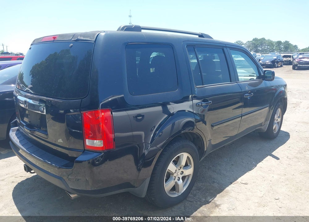2010 HONDA PILOT EX-L VIN: 5FNYF3H57AB020168