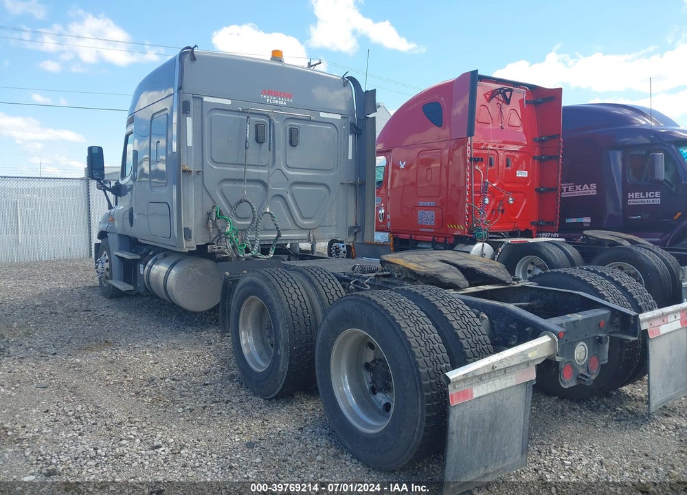2017 FREIGHTLINER CASCADIA 125 VIN: 3AKJGLDR9HSHW0769