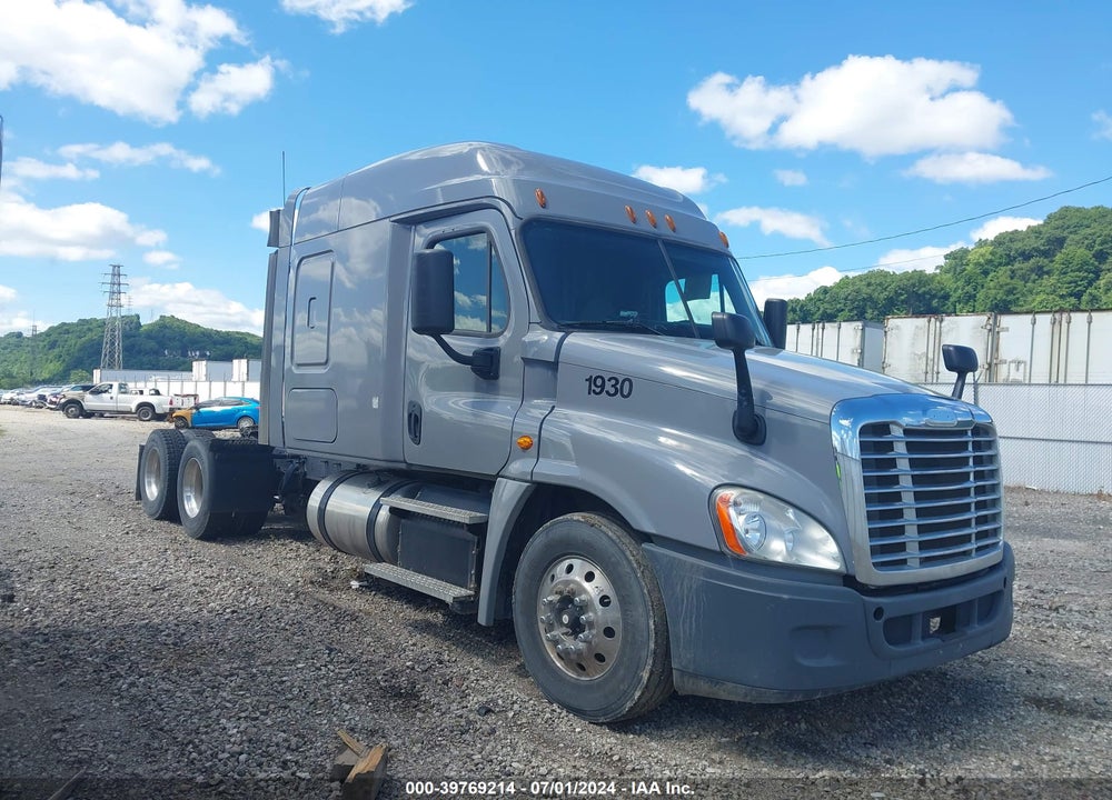 2017 FREIGHTLINER CASCADIA 125 VIN: 3AKJGLDR9HSHW0769