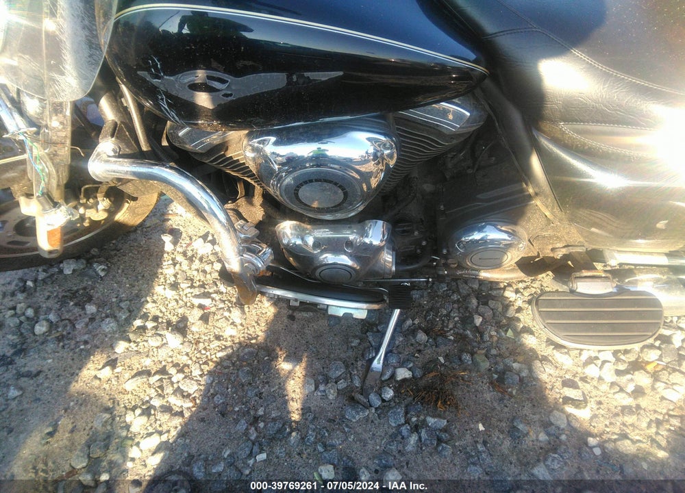 2009 KAWASAKI VN1700 C VIN: JKBVNRC189A001720