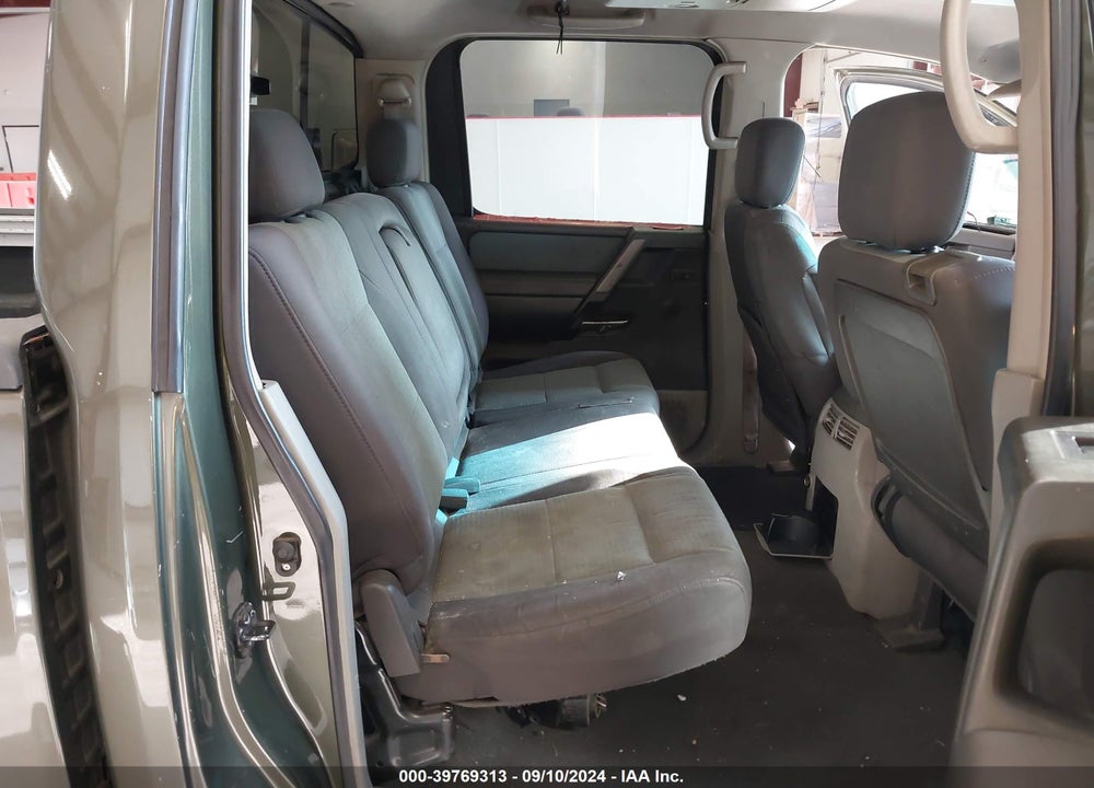2004 NISSAN TITAN VIN: 1N6AA07A74N524414