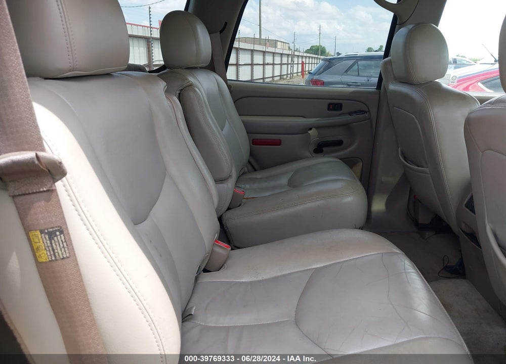 2005 CHEVROLET TAHOE LT VIN: 1GNEC13T45R232586