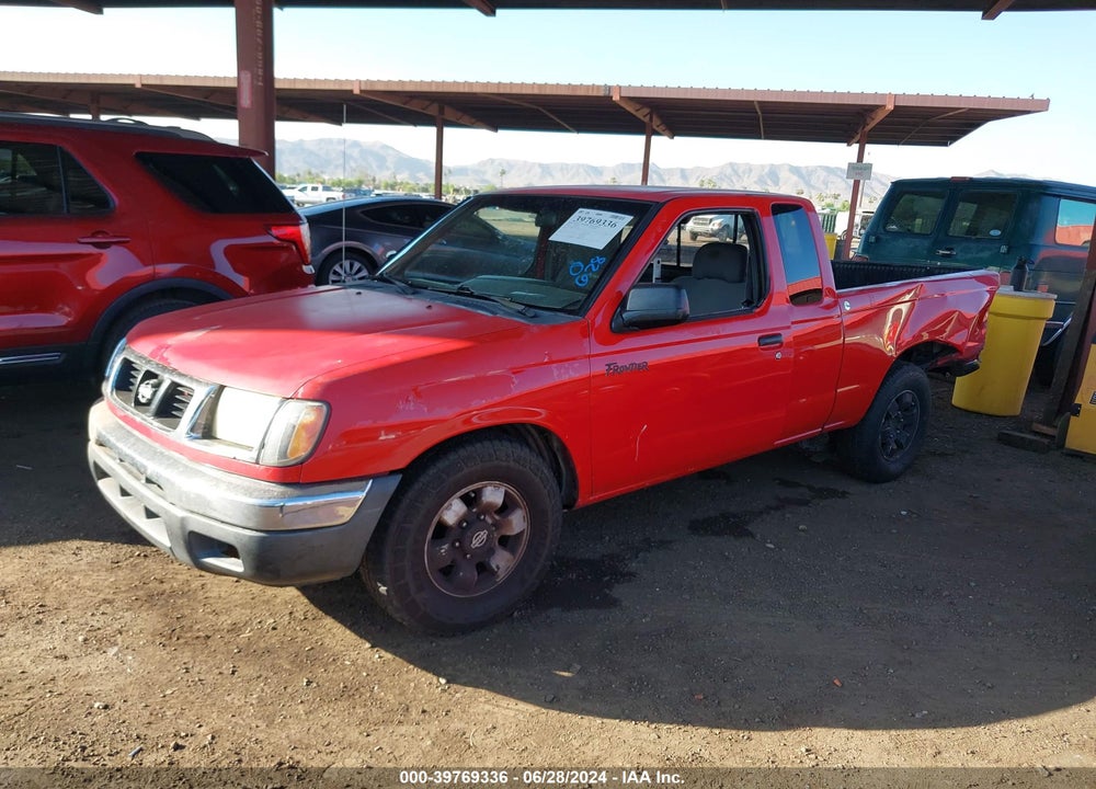 2000 NISSAN FRONTIER XE VIN: 1N6DD26S2YC379293
