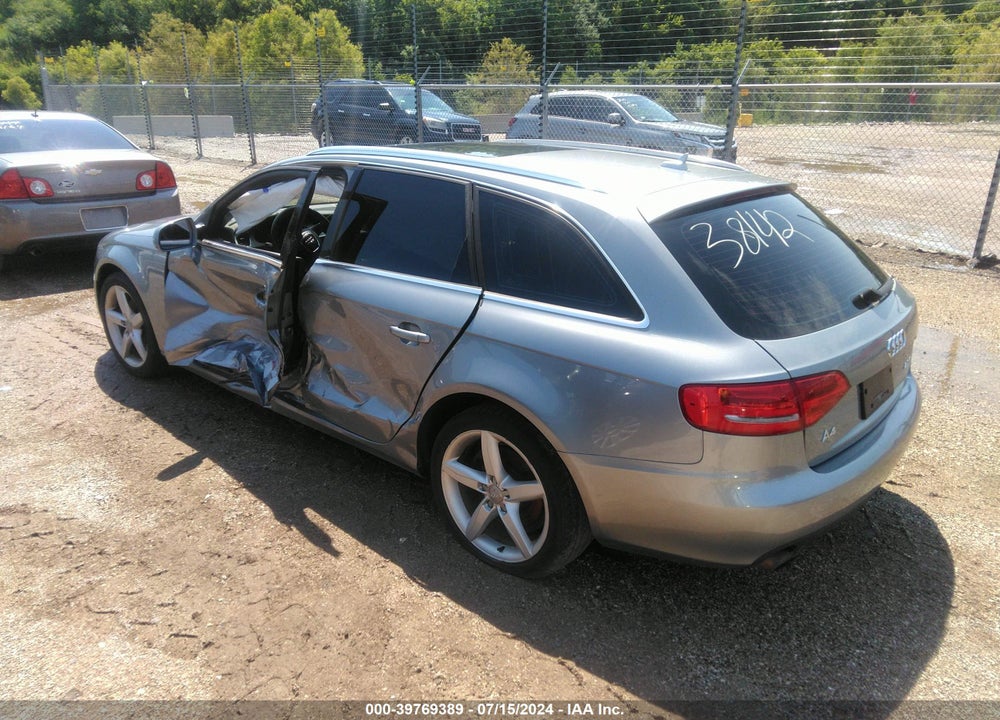 2010 AUDI A4 2.0T PREMIUM VIN: WAUWFBFL9AA137369