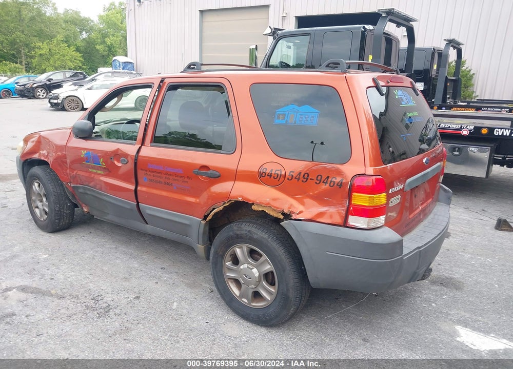 2005 FORD ESCAPE XLS VIN: 1FMYU92Z25KC51827