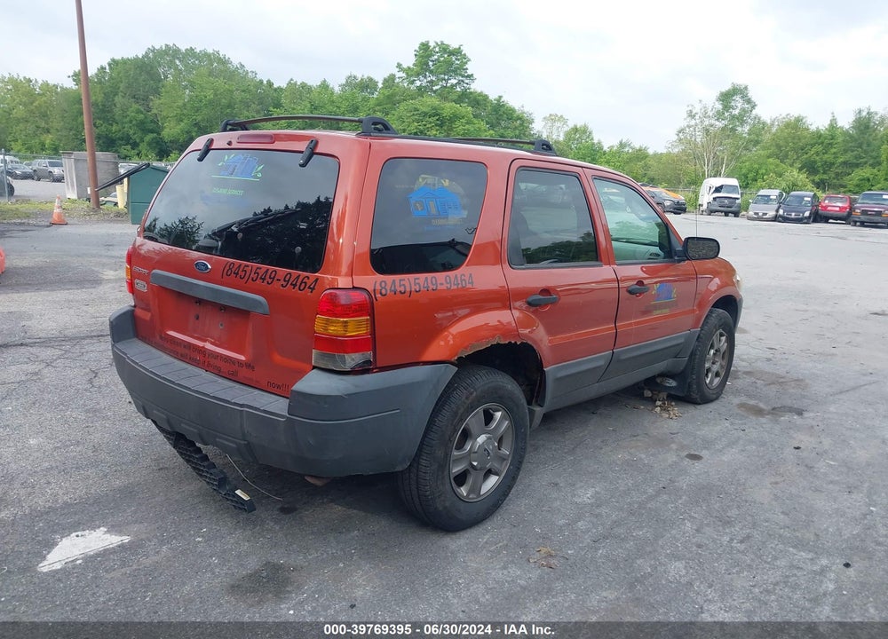 2005 FORD ESCAPE XLS VIN: 1FMYU92Z25KC51827