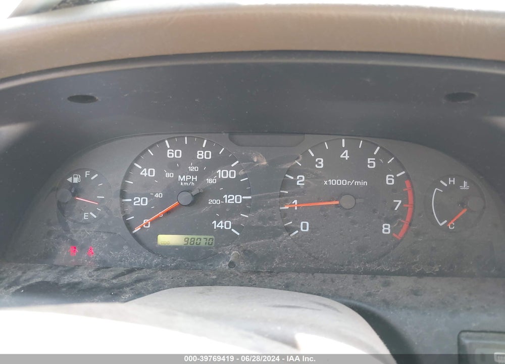 2001 NISSAN ALTIMA GXE VIN: 1N4DL01D81C138921