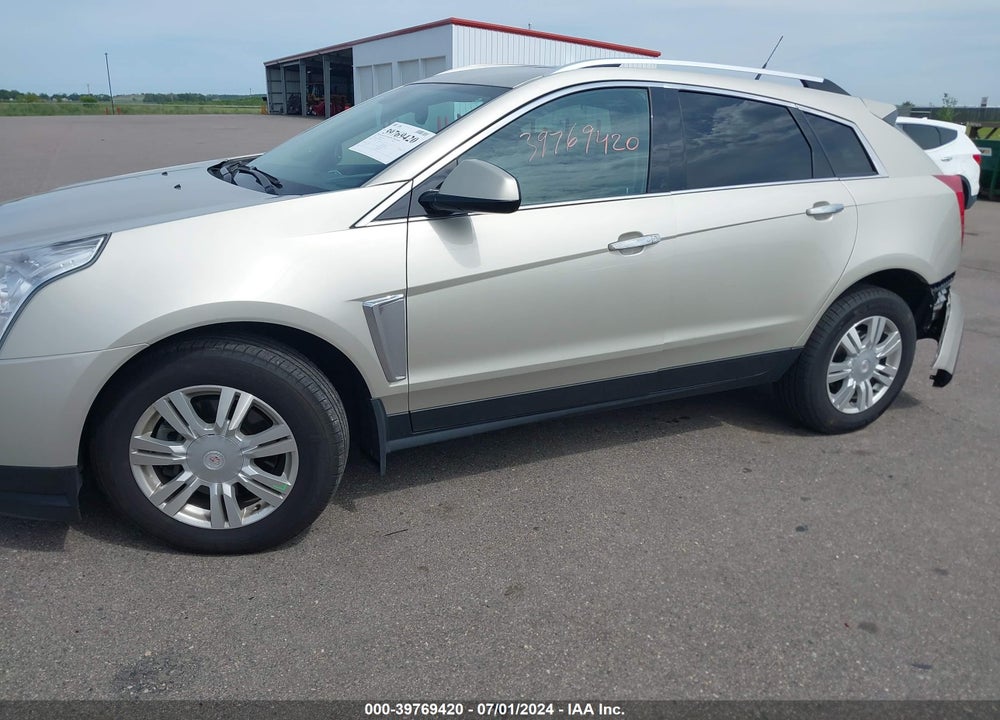 2013 CADILLAC SRX LUXURY COLLECTION VIN: 3GYFNGE3XDS647442
