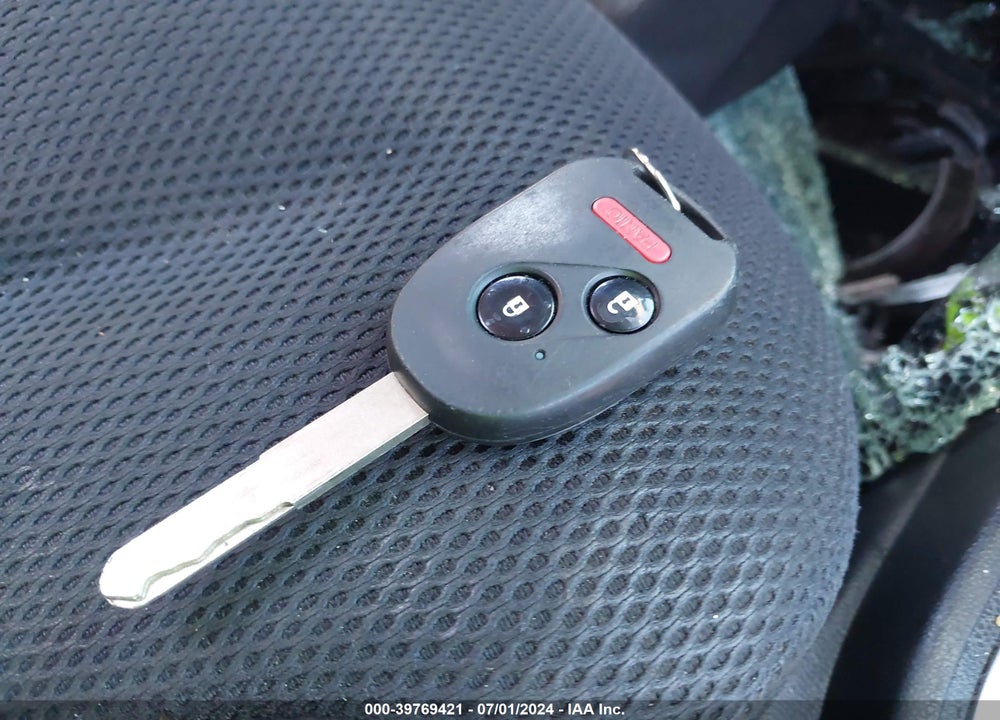 2013 HONDA FIT SPORT VIN: JHMGE8H51DC038788