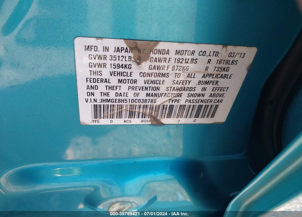 2013 HONDA FIT SPORT VIN: JHMGE8H51DC038788