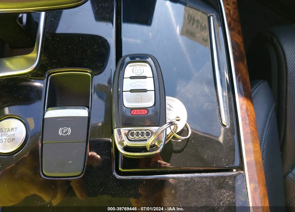 2018 AUDI A8 L 4.0T SPORT VIN: WAU43AFD8JN000774