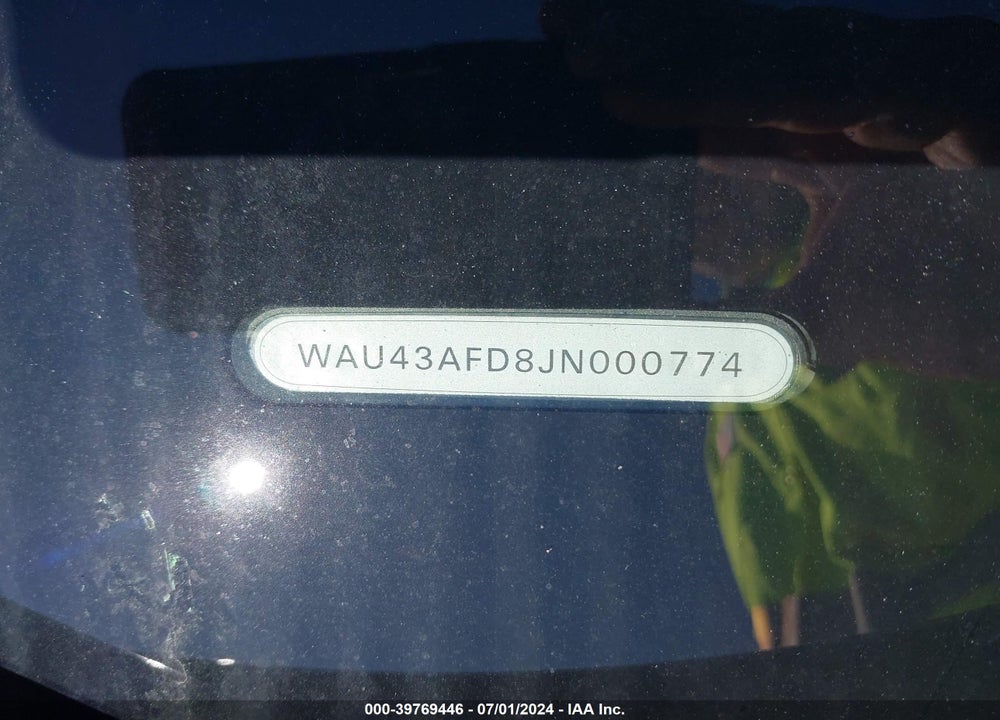 2018 AUDI A8 L 4.0T SPORT VIN: WAU43AFD8JN000774