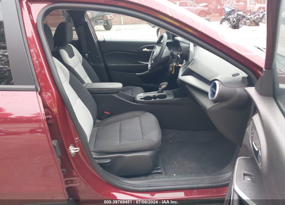 2024 CHEVROLET TRAX LS VIN: KL77LFE25RC113714