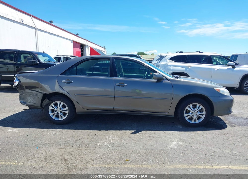 2005 TOYOTA CAMRY LE VIN: 4T1BE32KX5U588785