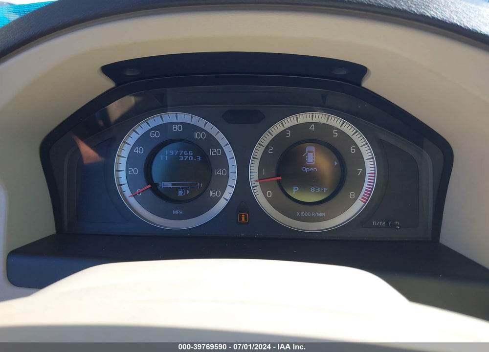 2010 VOLVO XC70 3.2 VIN: YV4960BZ1A1079754