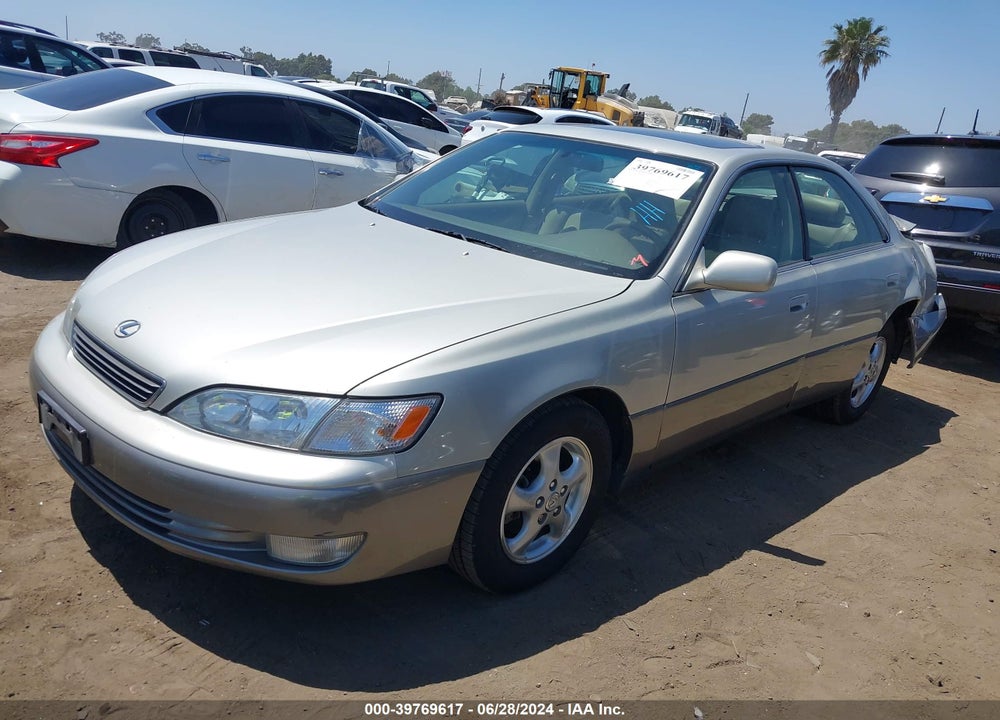 1998 LEXUS ES 300 VIN: JT8BF28GXW5023185