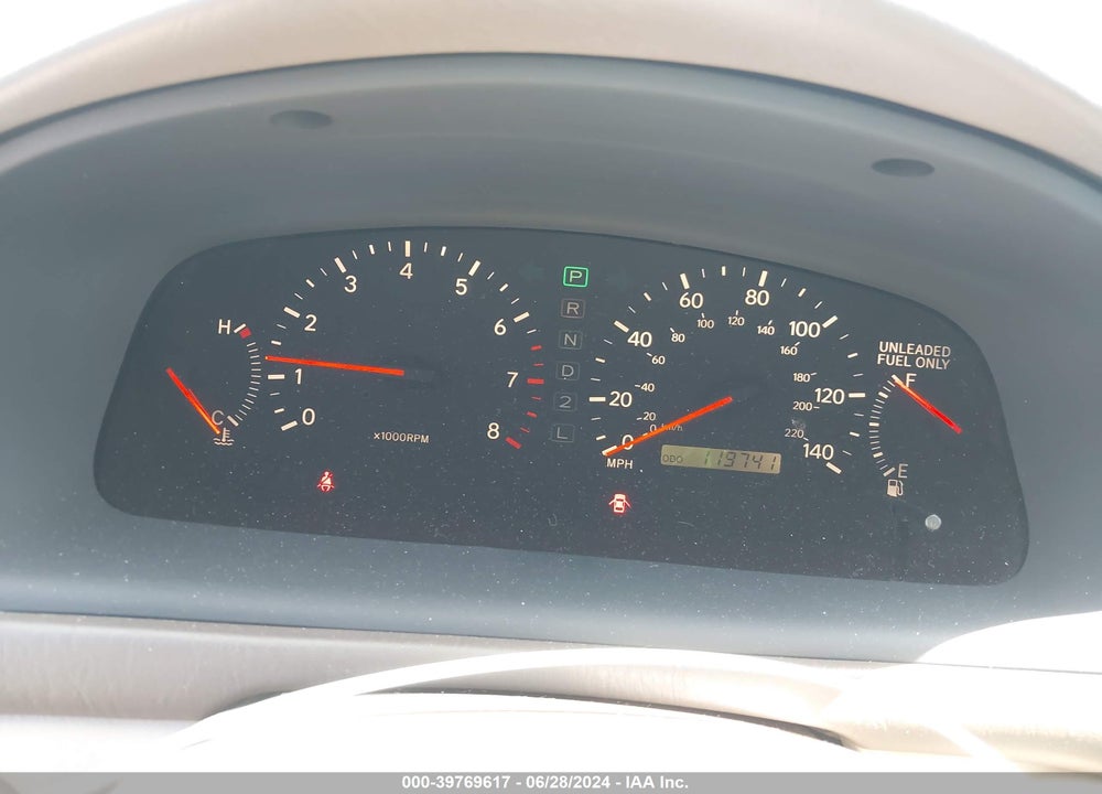 1998 LEXUS ES 300 VIN: JT8BF28GXW5023185